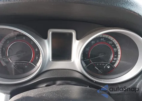 2015 Dodge Journey Sxt z USA, uszkodzony, nr VIN 3C4PDCBG0FT722532